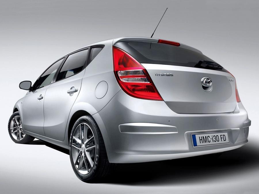  Hyundai i30 2007 года  (фото 2 из 33)